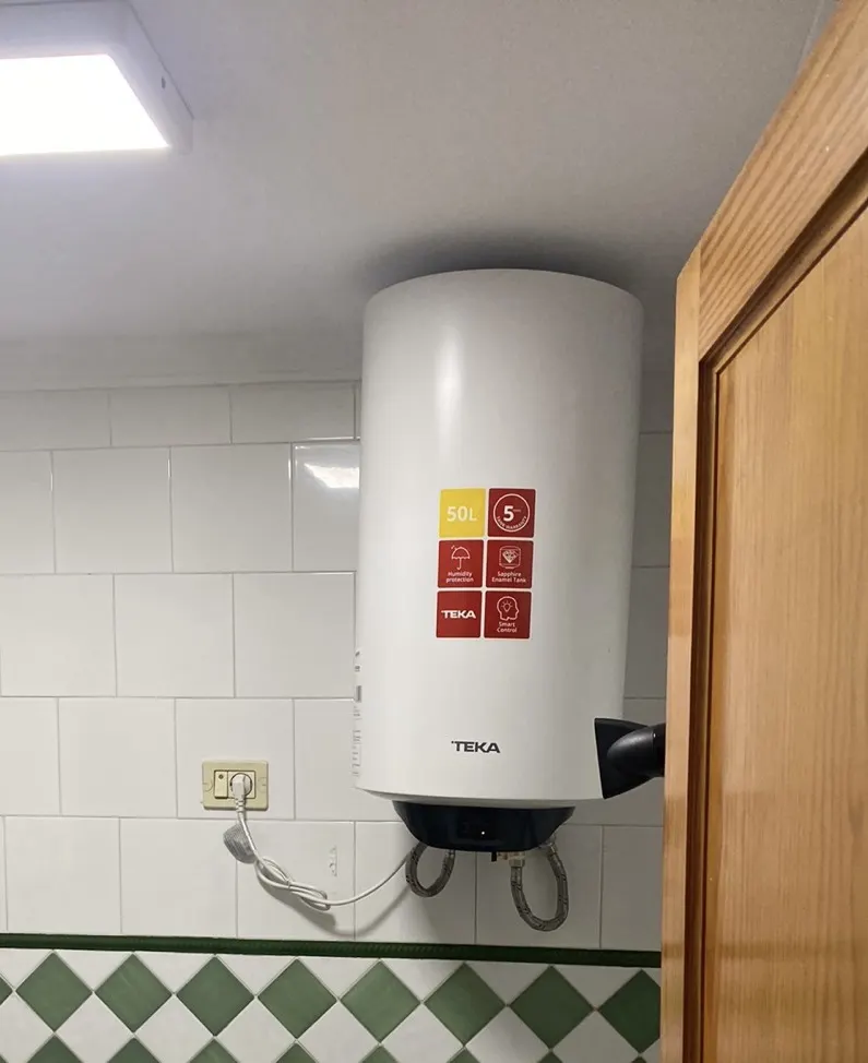 Termo eléctrico instalado